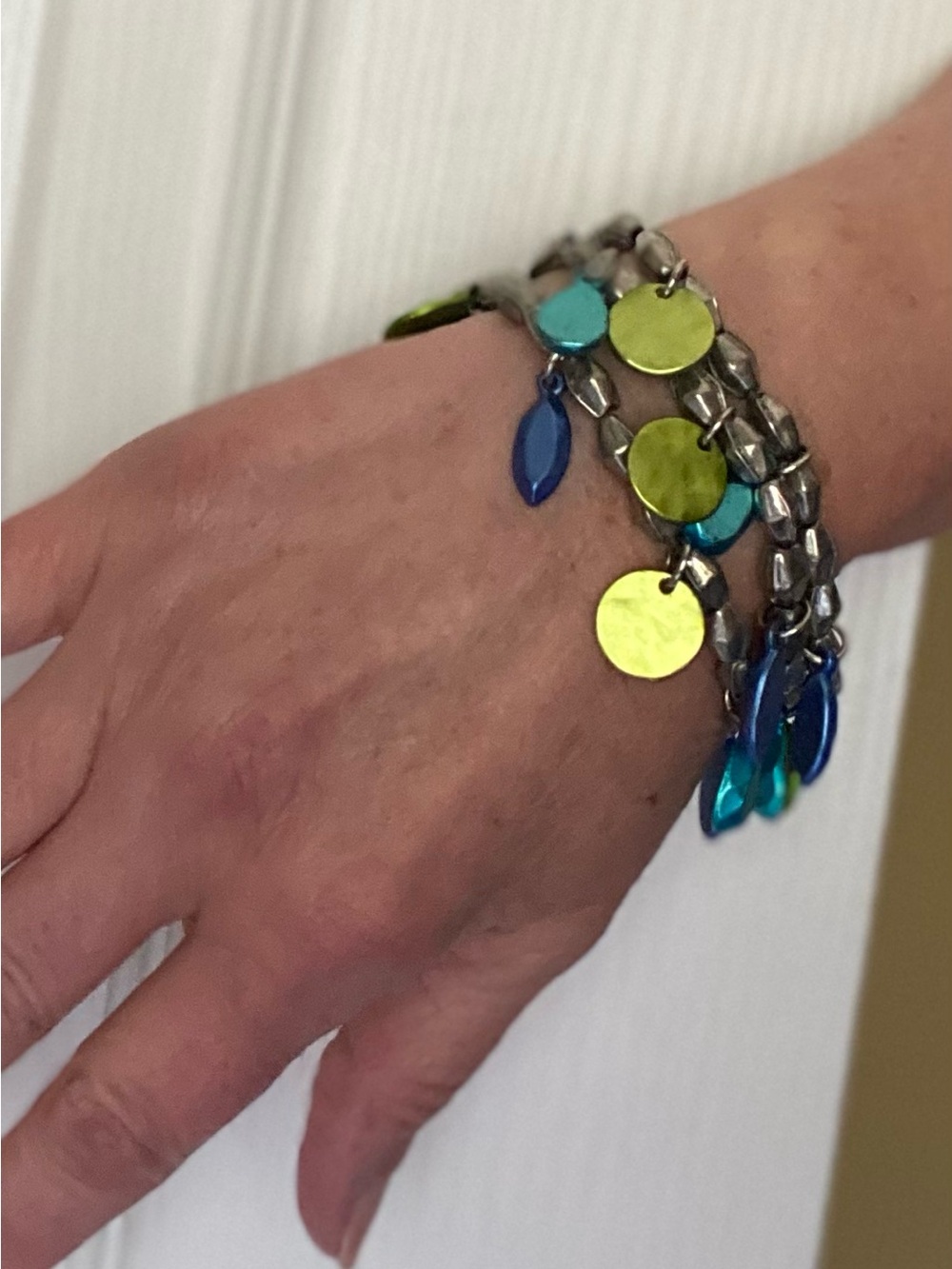 Multi-Color Sequin Charm Bracelet – Women Jewelry